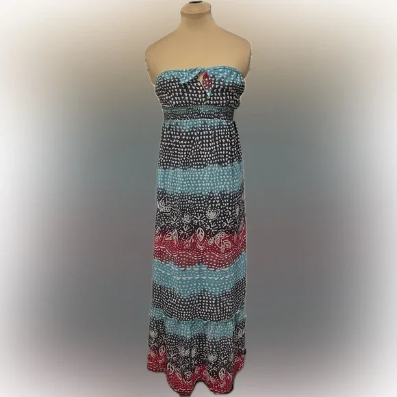 flowy maternity shoot dress The Shower Smocked Maternity Maxi Dress  Ingrid & Isabel